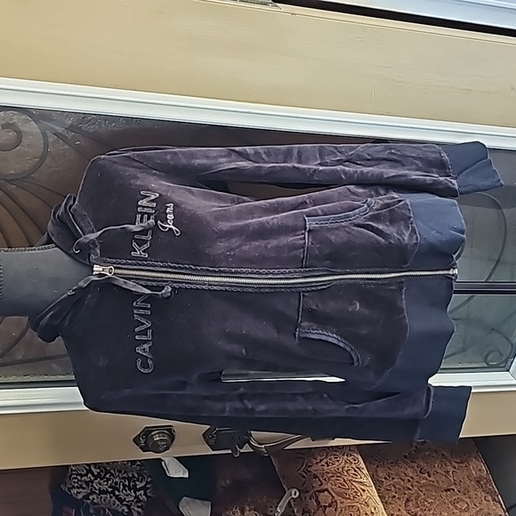Calvin Klein Jackets & Blazers - Calvin Klein Black Velour Jacket Size XL